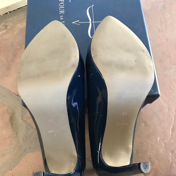Pour La Victoire Porshia platform Navy pumps - Picture 5 of 6